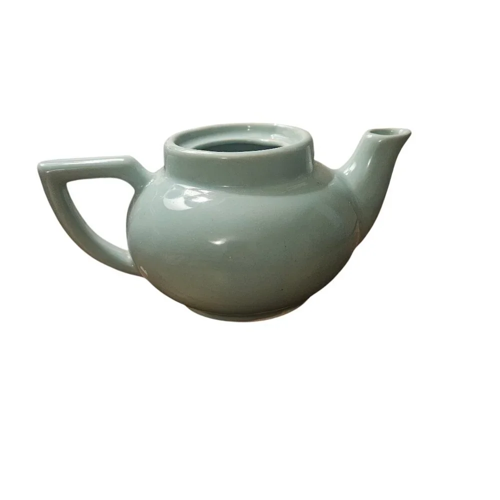 Vintage Tiffany Blue MCM Hall Teapot - No Lid - Repurposed as planter!!! EUC!!!! - Picture 3 of 9